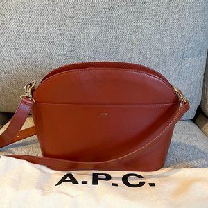 APC Gabriella Bag in Whiskey